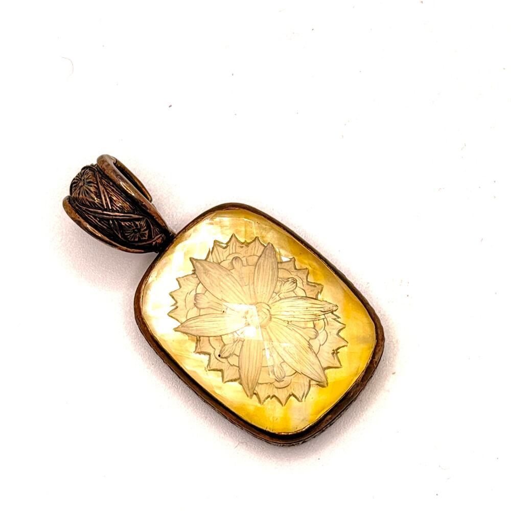 Vintage 90s Stephen Dweck Yellow Cut Glass Intaglio Enhancer Pendant